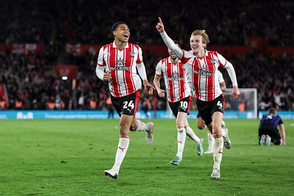 Shea Charles joins Fulham in £30m Southampton move