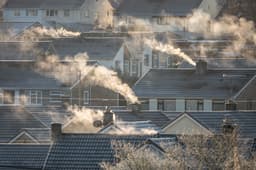 Experts settle age-old debate: Is it cheaper to leave the heater on low all day?