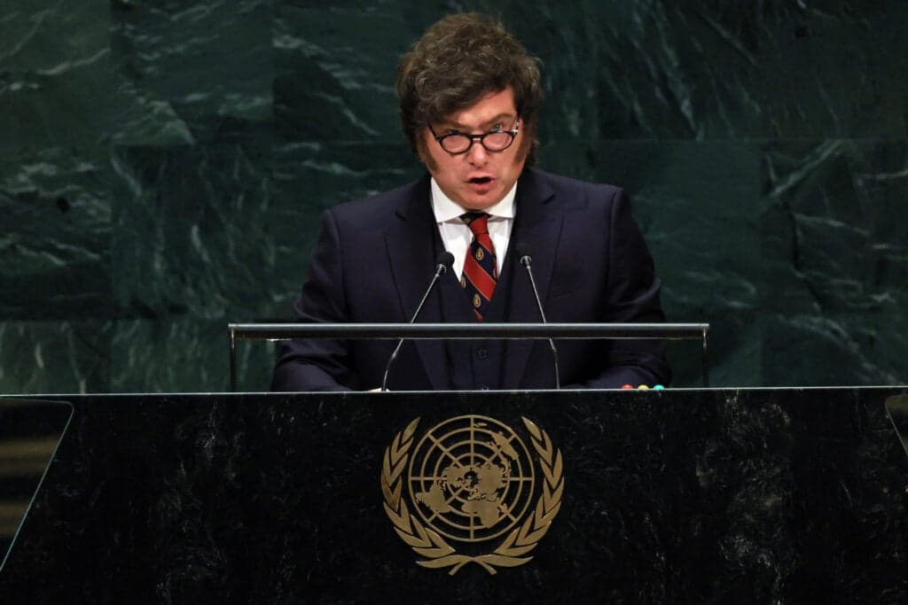 Argentina issues two-week ultimatum to UK over Falkland Islands