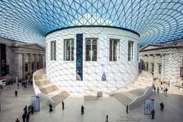 British Museum under fire after priceless 300-year-old Chinese artefact mysteriously falls and smashes