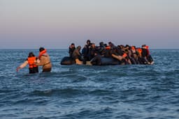 Eritrea visa ban threat as UK presses migrant returns