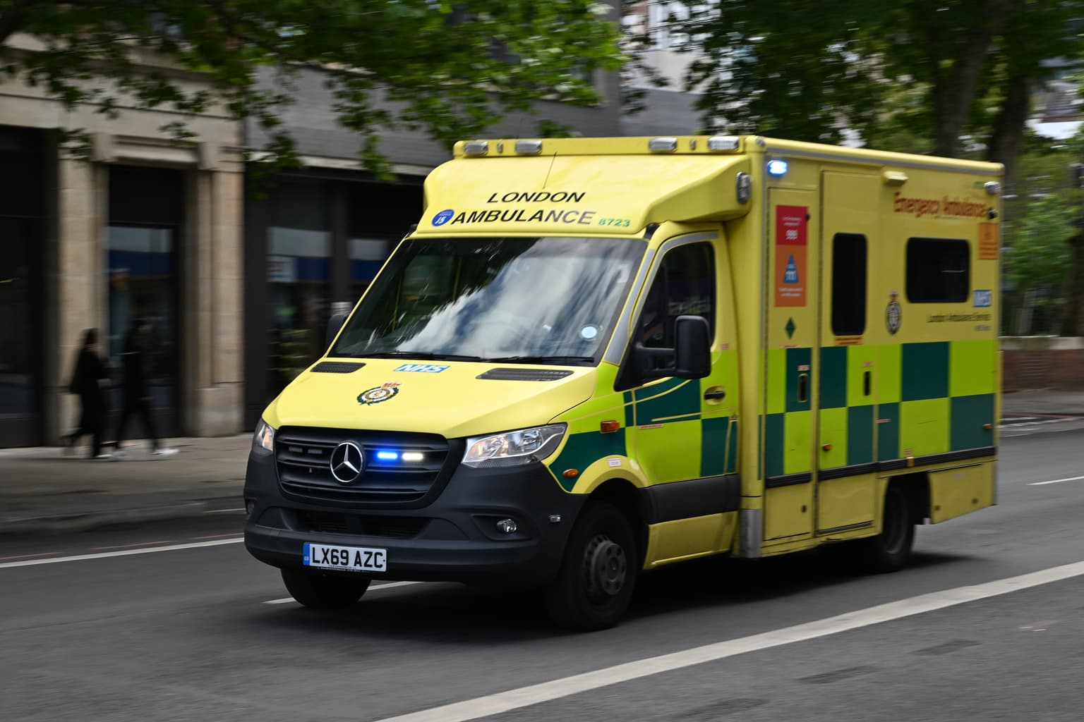 Pensioner sepsis death: Coroner warns over unmonitored transfer