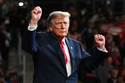 Trump wants to give a new name to the Atlantic or Pacific Oceans