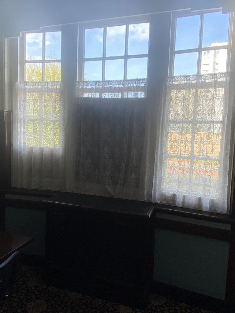 Brick thrown through window of pub at centre of golli*** doll controversy