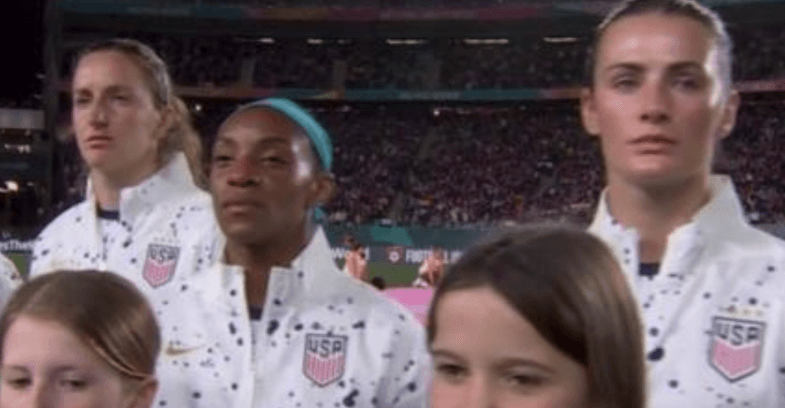 USA players criticised after refusing to sing national anthem