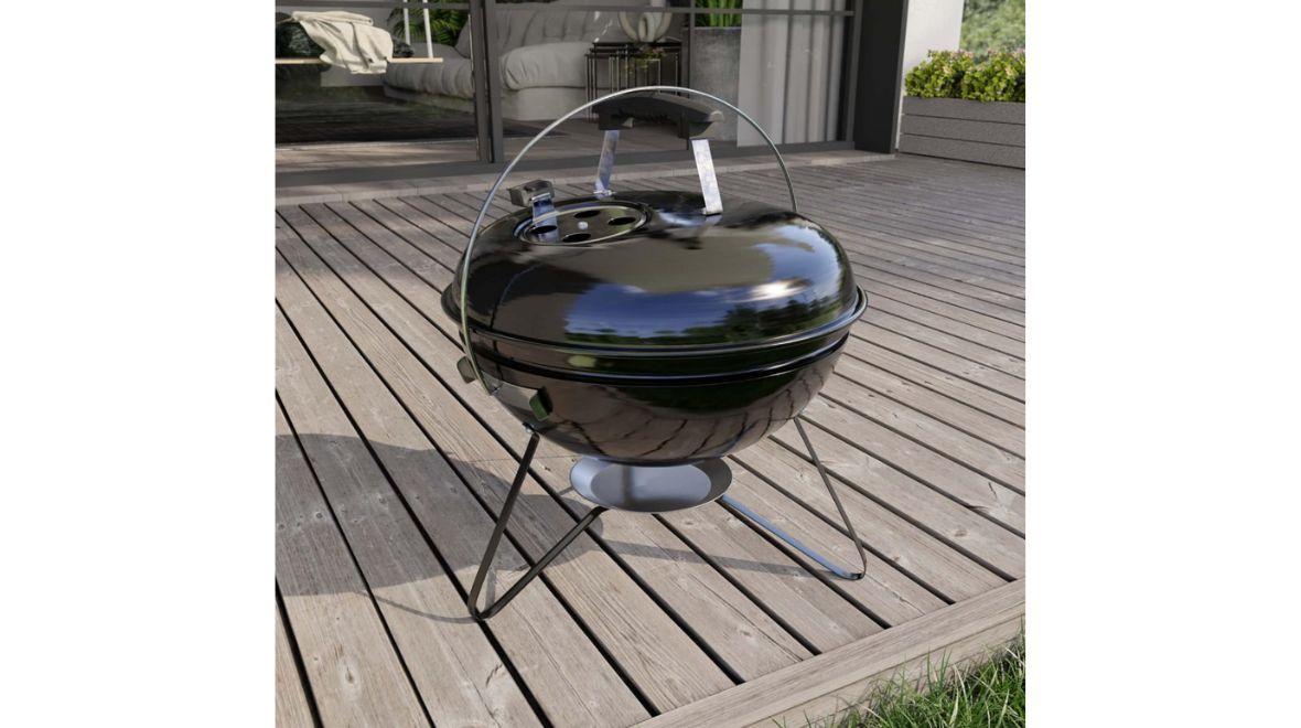 This freestanding BBQ is another affordable choice.
