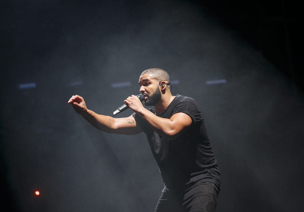 So Drake stole the Scary Hours cover art?