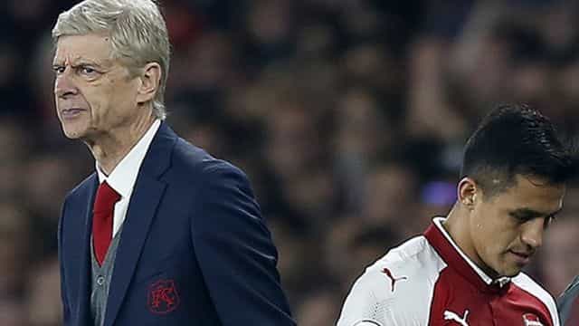Wenger was spotted in London this weekend and he’s being compared to a fashion model Wenger was spotted in London this weekend and he’s being compared to a fashion model