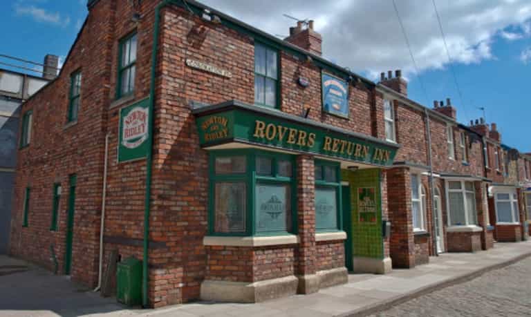 Corrie fans consider boycotting soap due to ‘dragged-out’ storyline Corrie fans consider boycotting soap due to ‘dragged-out’ storyline
