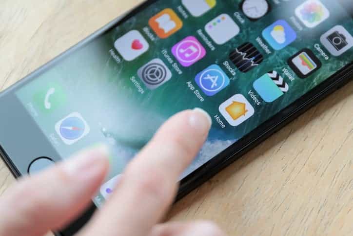 Something called a ‘text bomb’ can cause your iPhone to crash with a single text message Something called a ‘text bomb’ can cause your iPhone to crash with a single text message