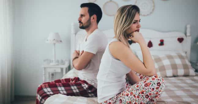 Psychologist claims that more and more people are “micro-cheating” in relationships Psychologist claims that more and more people are “micro-cheating” in relationships