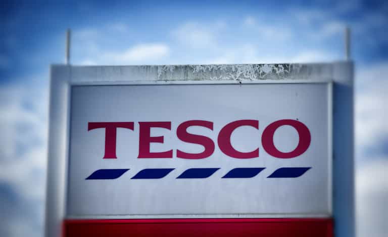 Tesco customers urged to check bank accounts after unexpected charge ‘glitch’ Tesco customers urged to check bank accounts after unexpected charge ‘glitch’
