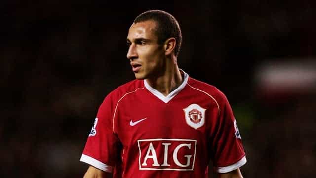 The reaction of Man United’s players after Henrik Larsson’s last game says it all The reaction of Man United’s players after Henrik Larsson’s last game says it all