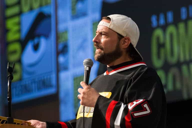 Clerks director Kevin Smith suffers ‘massive heart attack’ Clerks director Kevin Smith suffers ‘massive heart attack’