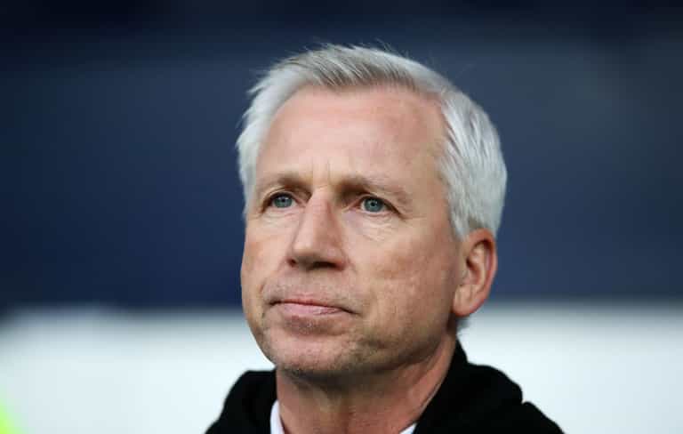 Alan Pardew had wallet and mobile phone stolen during West Brom’s trip to Spain Alan Pardew had wallet and mobile phone stolen during West Brom’s trip to Spain
