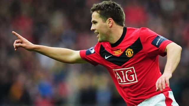 Michael Owen has pissed off a lot of Manchester United fans Michael Owen has pissed off a lot of Manchester United fans