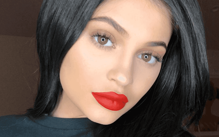 Kylie Jenner has given birth to a ‘beautiful and healthy baby girl’ Kylie Jenner has given birth to a ‘beautiful and healthy baby girl’