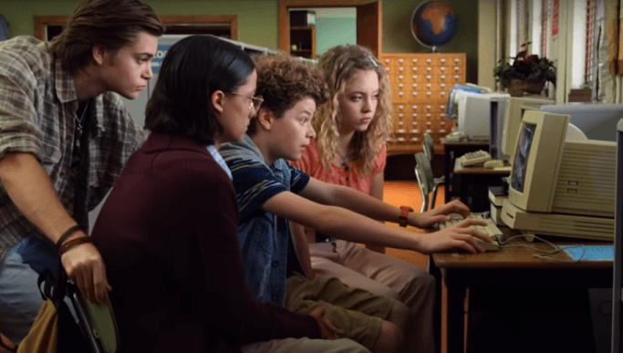 WATCH: The official trailer for Everything Sucks! is a Freaks and Geeks for the internet age WATCH: The official trailer for Everything Sucks! is a Freaks and Geeks for the internet age