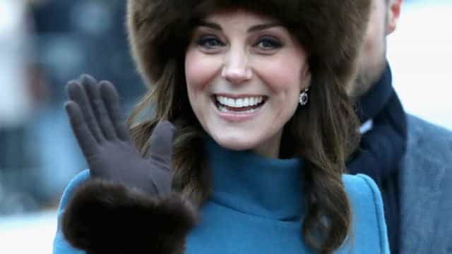 Here’s why Kate Middleton is never allowed to take off her coat in public Here’s why Kate Middleton is never allowed to take off her coat in public