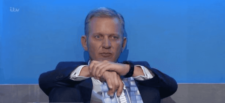 Jeremy Kyle takes himself away to his quiet place as huge argument erupts on show Jeremy Kyle takes himself away to his quiet place as huge argument erupts on show