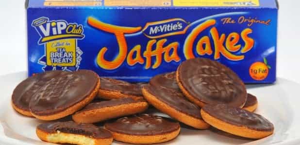 People stunned after finding out ‘correct’ way to eat Jaffa Cakes People stunned after finding out ‘correct’ way to eat Jaffa Cakes