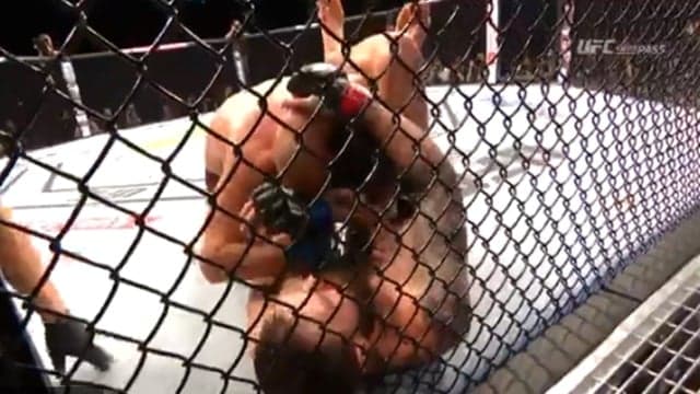 Scottish fighter rallies to snatch spectacular submission in very last second Scottish fighter rallies to snatch spectacular submission in very last second