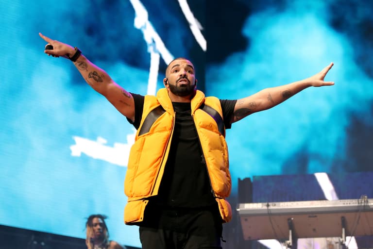 Drake’s new song has arrived and the cameos in the video are lit Drake’s new song has arrived and the cameos in the video are lit