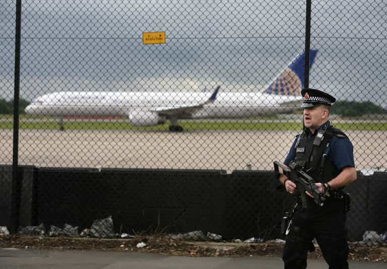 Controlled explosion at Manchester airport after evacuation Controlled explosion at Manchester airport after evacuation