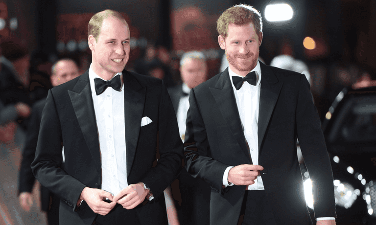 Palace announces that William will be Harry’s best man with old family photo Palace announces that William will be Harry’s best man with old family photo