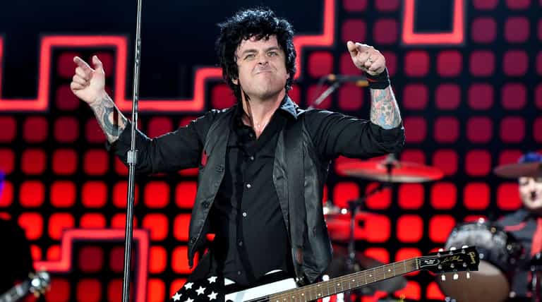 Campaign launched to get Green Day’s American Idiot No. 1 for Trump’s UK visit Campaign launched to get Green Day’s American Idiot No. 1 for Trump’s UK visit