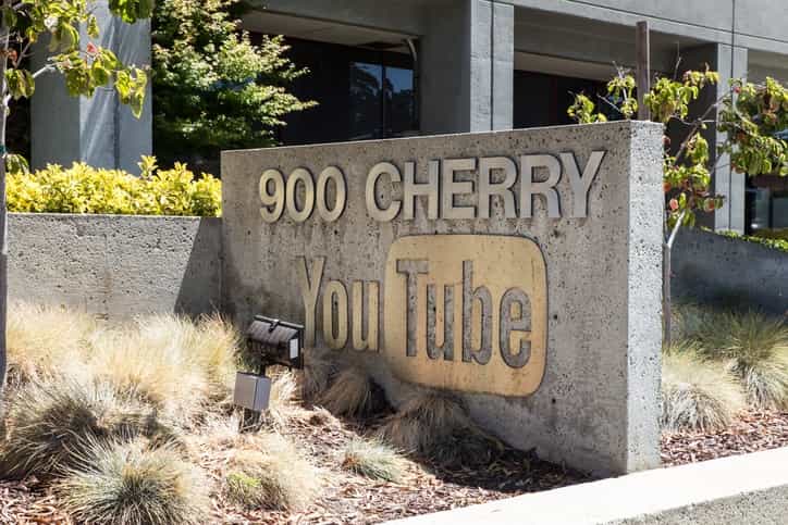 YouTube shooting: One woman dead with ‘self-inflicted gunshot wound’ at California headquarters YouTube shooting: One woman dead with ‘self-inflicted gunshot wound’ at California headquarters