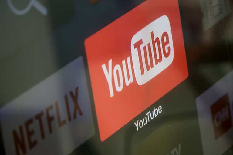YouTube deletes 30 music videos at request of Met Police YouTube deletes 30 music videos at request of Met Police