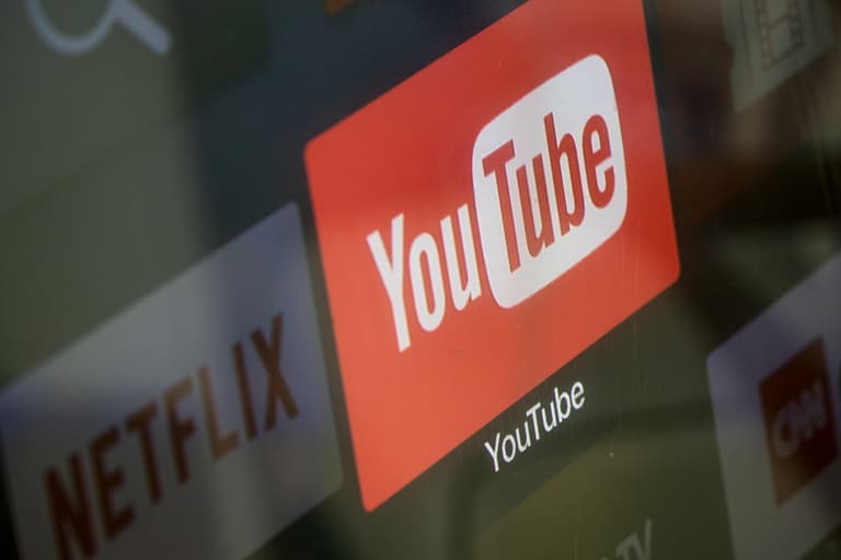 YouTube deletes 30 music videos at request of Met Police YouTube deletes 30 music videos at request of Met Police