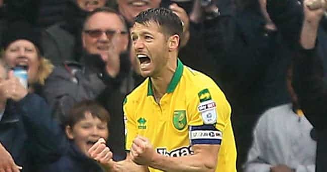 Wes Hoolahan contacted by Steven Gerrard about playing for Rangers Wes Hoolahan contacted by Steven Gerrard about playing for Rangers