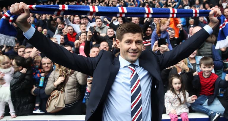 Rangers launch bid for former Liverpool defender Rangers launch bid for former Liverpool defender