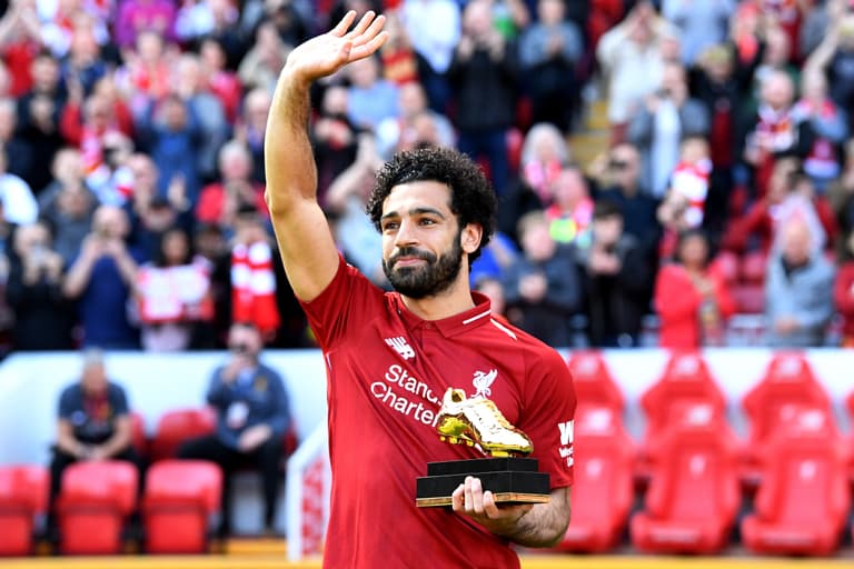Mohamed Salah signs new Liverpool deal to 2023 Mohamed Salah signs new Liverpool deal to 2023