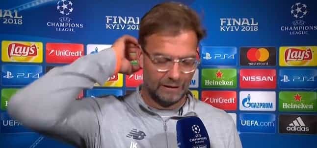 Jurgen Klopp’s reaction to Karius the absolute epitome of class Jurgen Klopp’s reaction to Karius the absolute epitome of class