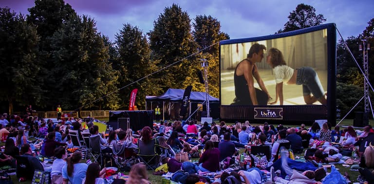 I went to my first open air cinema and “had the time of my life” I went to my first open air cinema and “had the time of my life”