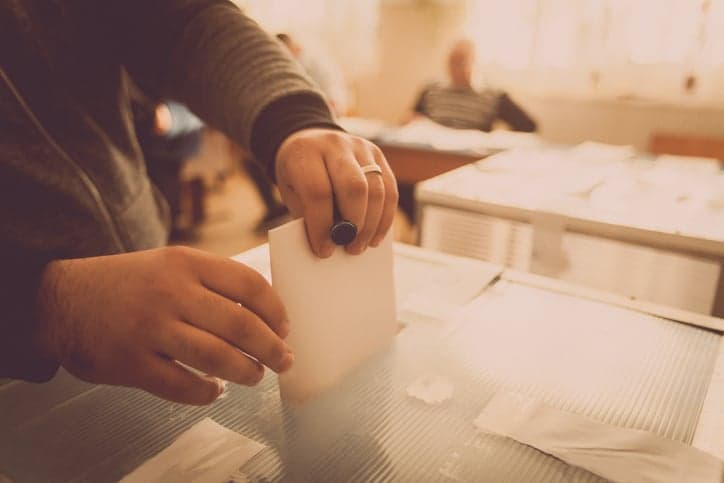 Irish abortion referendum result expect in the mid to late afternoon