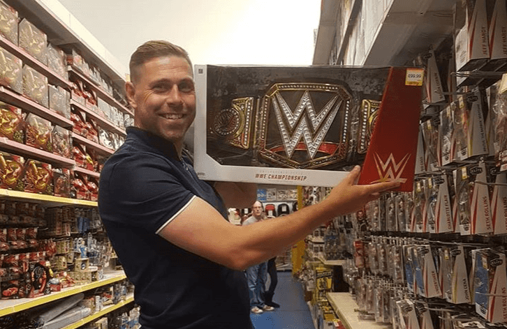 Ex-Norwich striker Grant Holt is set to become a professional wrestler Ex-Norwich striker Grant Holt is set to become a professional wrestler