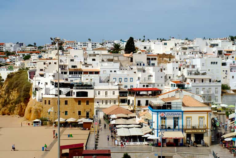 British man arrested for raping 17-year-old girl in Portugal British man arrested for raping 17-year-old girl in Portugal