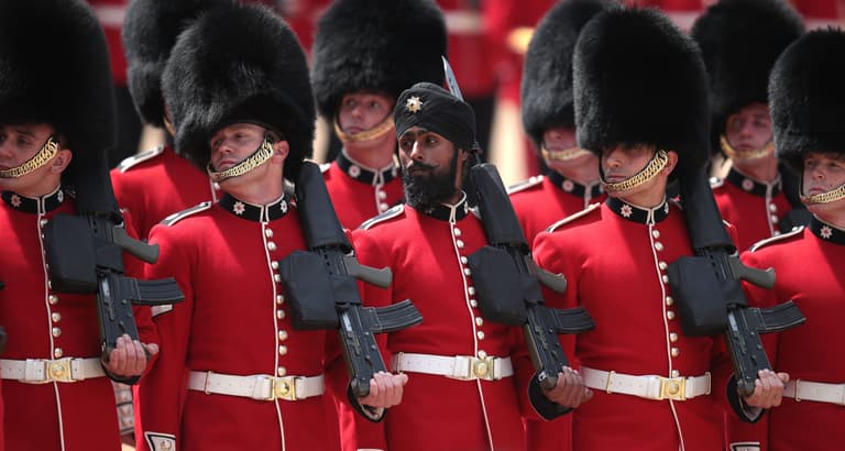Sikh soldier makes history by wearing turban during Trooping the Colour parade Sikh soldier makes history by wearing turban during Trooping the Colour parade