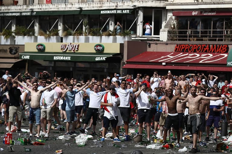 England football hooligans told to hand in passports ahead of World Cup England football hooligans told to hand in passports ahead of World Cup