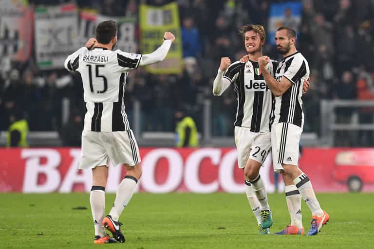 Chelsea set to sign Juventus defender for £31 million Chelsea set to sign Juventus defender for £31 million