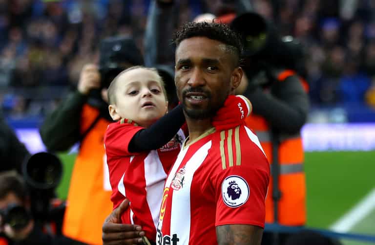 “I’d trade it all for him to be back in our lives” – Jermain Defoe dedicates OBE to Bradley Lowery “I’d trade it all for him to be back in our lives” – Jermain Defoe dedicates OBE to Bradley Lowery
