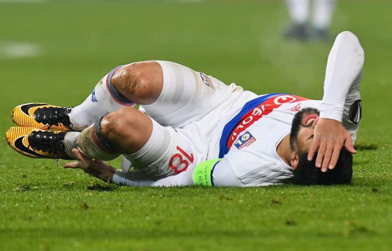 Lyon release statement confirming Nabil Fekir will not leave for Liverpool Lyon release statement confirming Nabil Fekir will not leave for Liverpool