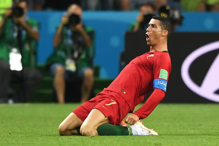 Cancel your plans, the 10-hour World Cup football marathon is about to begin Cancel your plans, the 10-hour World Cup football marathon is about to begin