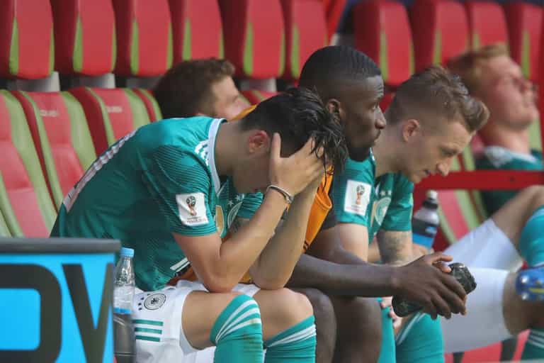 Joachim Low jumps to Mesut Ozil’s defence after World Cup exit criticism Joachim Low jumps to Mesut Ozil’s defence after World Cup exit criticism