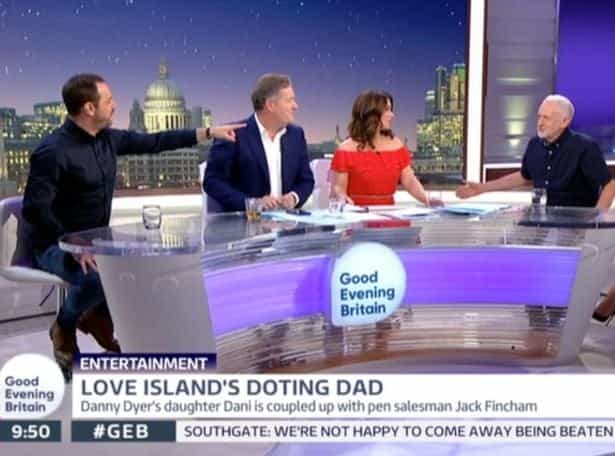 Watch Danny Dyer repeatedly call David Cameron a ‘twat’ Watch Danny Dyer repeatedly call David Cameron a ‘twat’