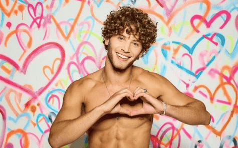 Eyal Booker off Love Island already ‘dated’ somebody from the show Eyal Booker off Love Island already ‘dated’ somebody from the show